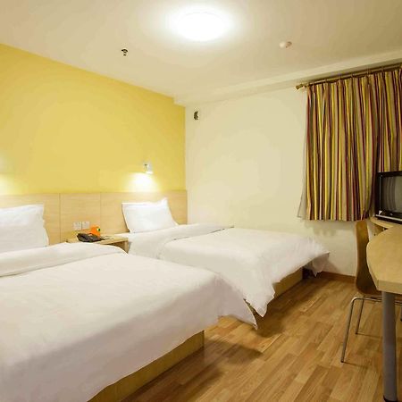 7Days Inn Wuhan Zhuankou Development Zone Jianghan University Phòng bức ảnh