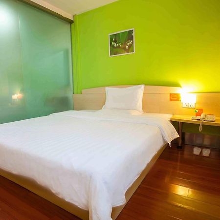 7Days Inn Wuhan Zhuankou Development Zone Jianghan University Phòng bức ảnh