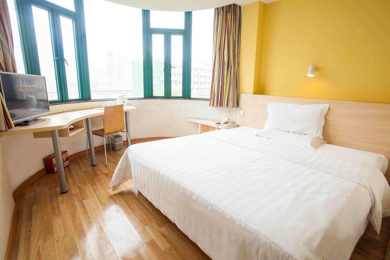 7Days Inn Wuhan Zhuankou Development Zone Jianghan University Phòng bức ảnh